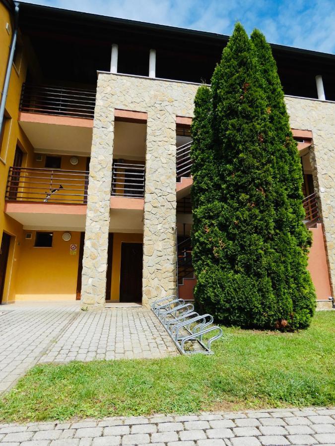 Fortuna Golf Apartman Bük Eksteriør bilde